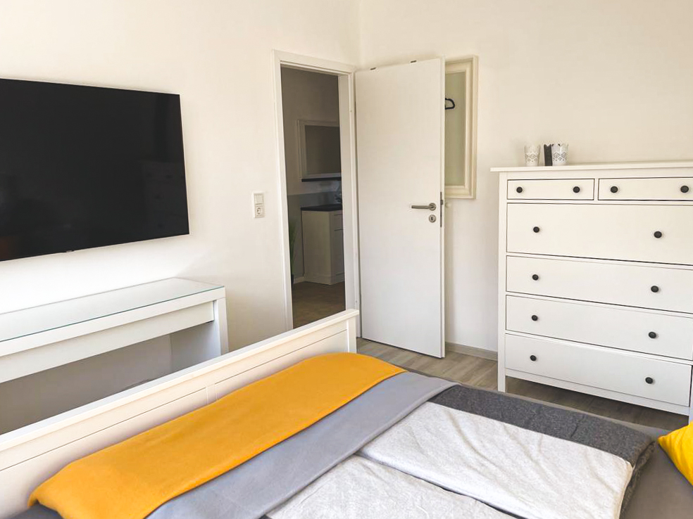 Doppelbettzimmer obere Wohnung 1