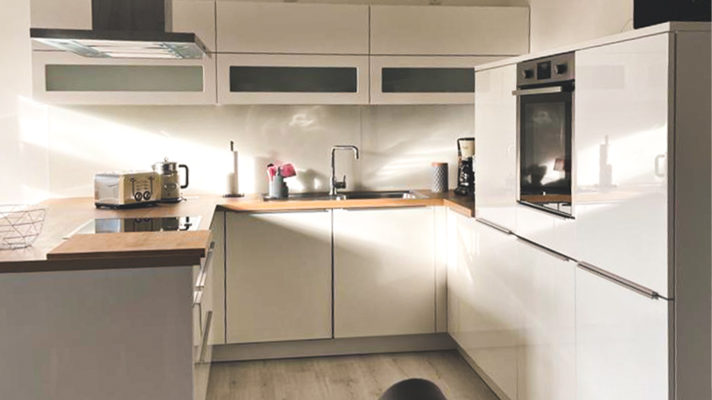 Untere Wohnung Küche 1